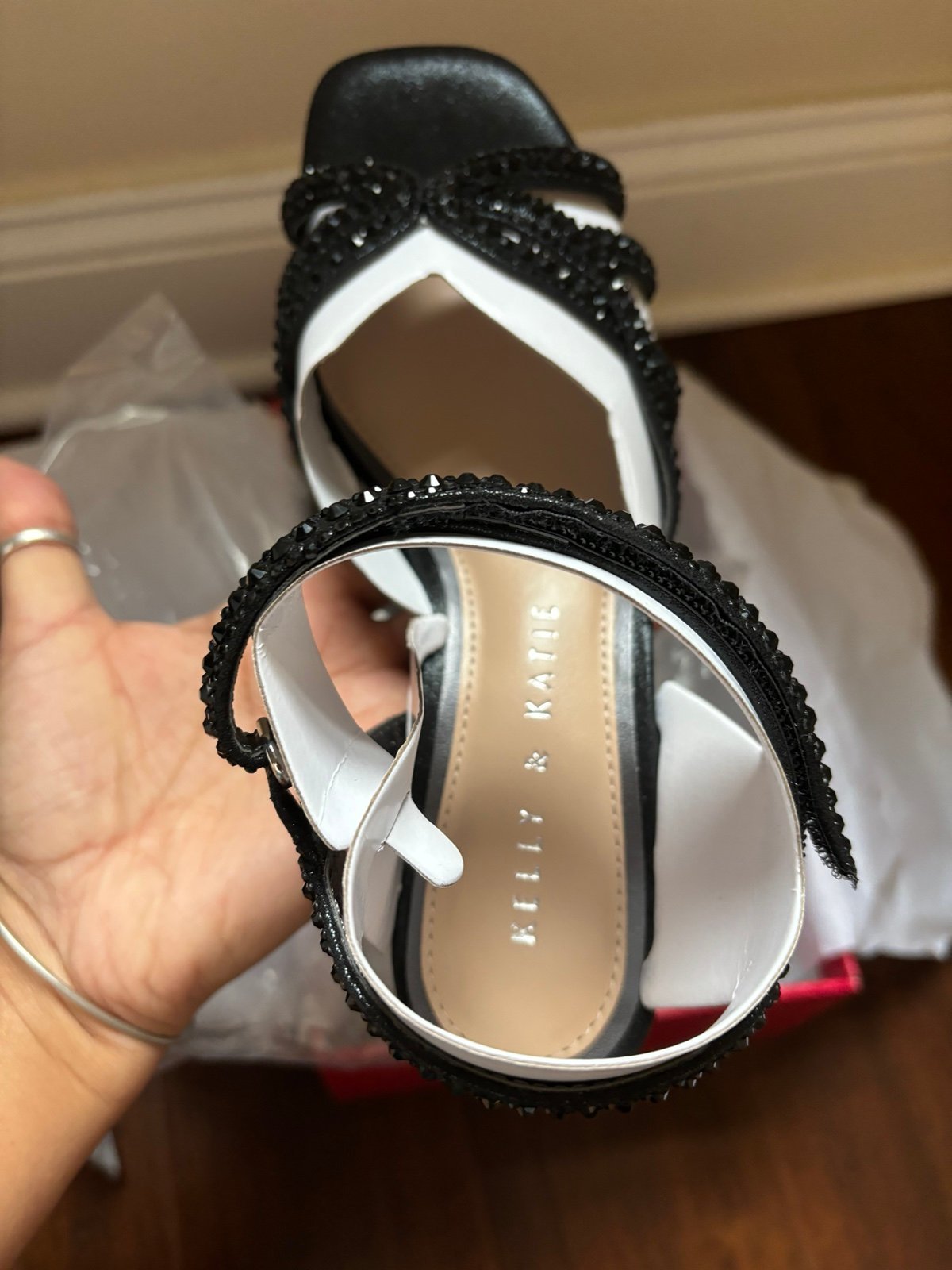 Kelly & Katie Sandals