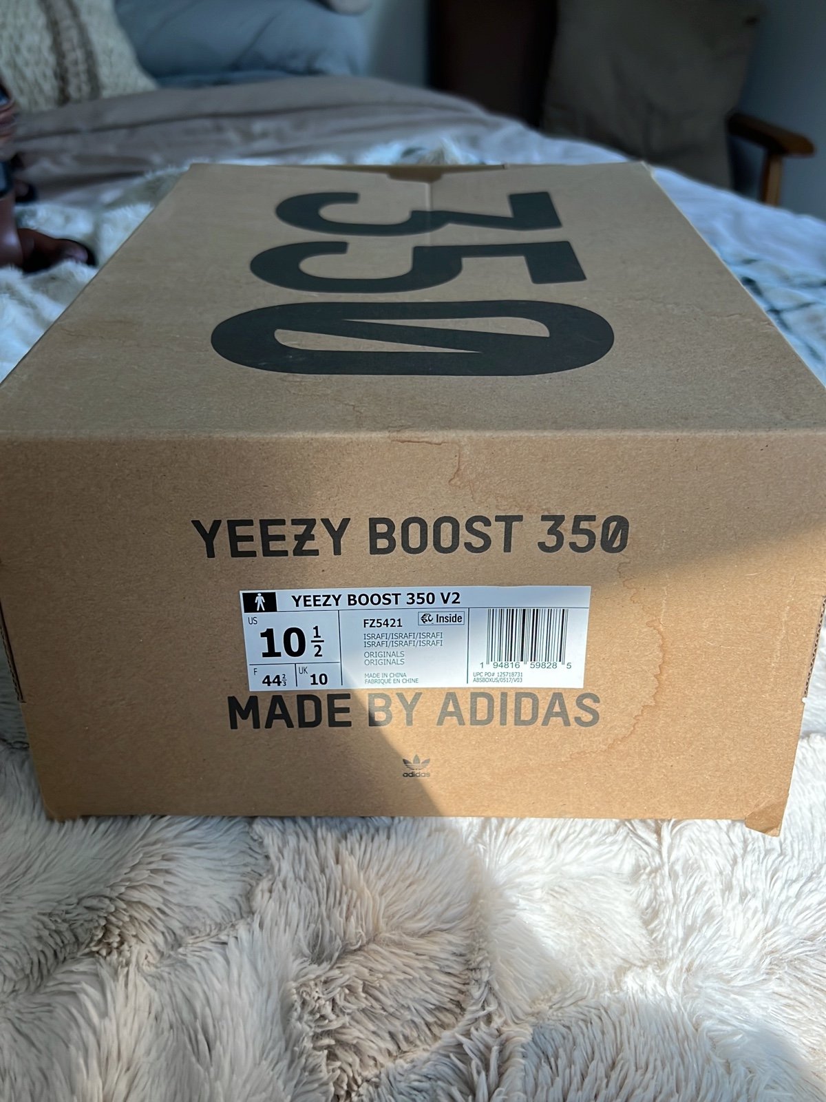 Yeezy Adidas Boost 350 V2 in Israfil