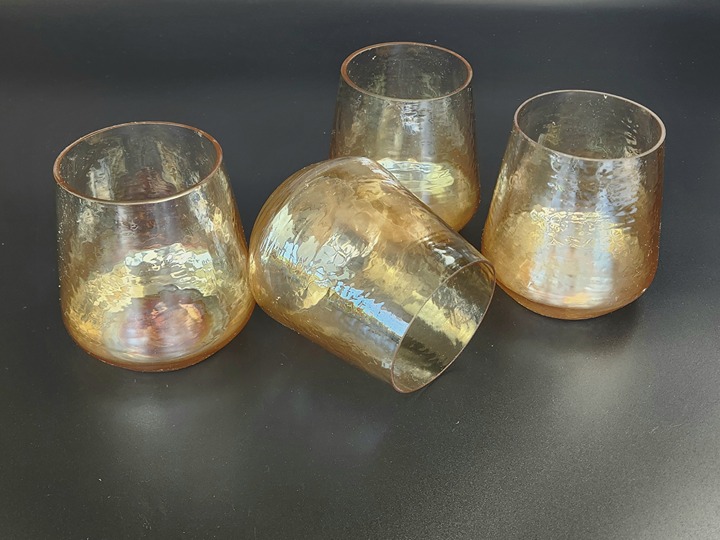 Vintage Peach Iridescent Wine Glasses - Set of 4 - 4.5 Tall