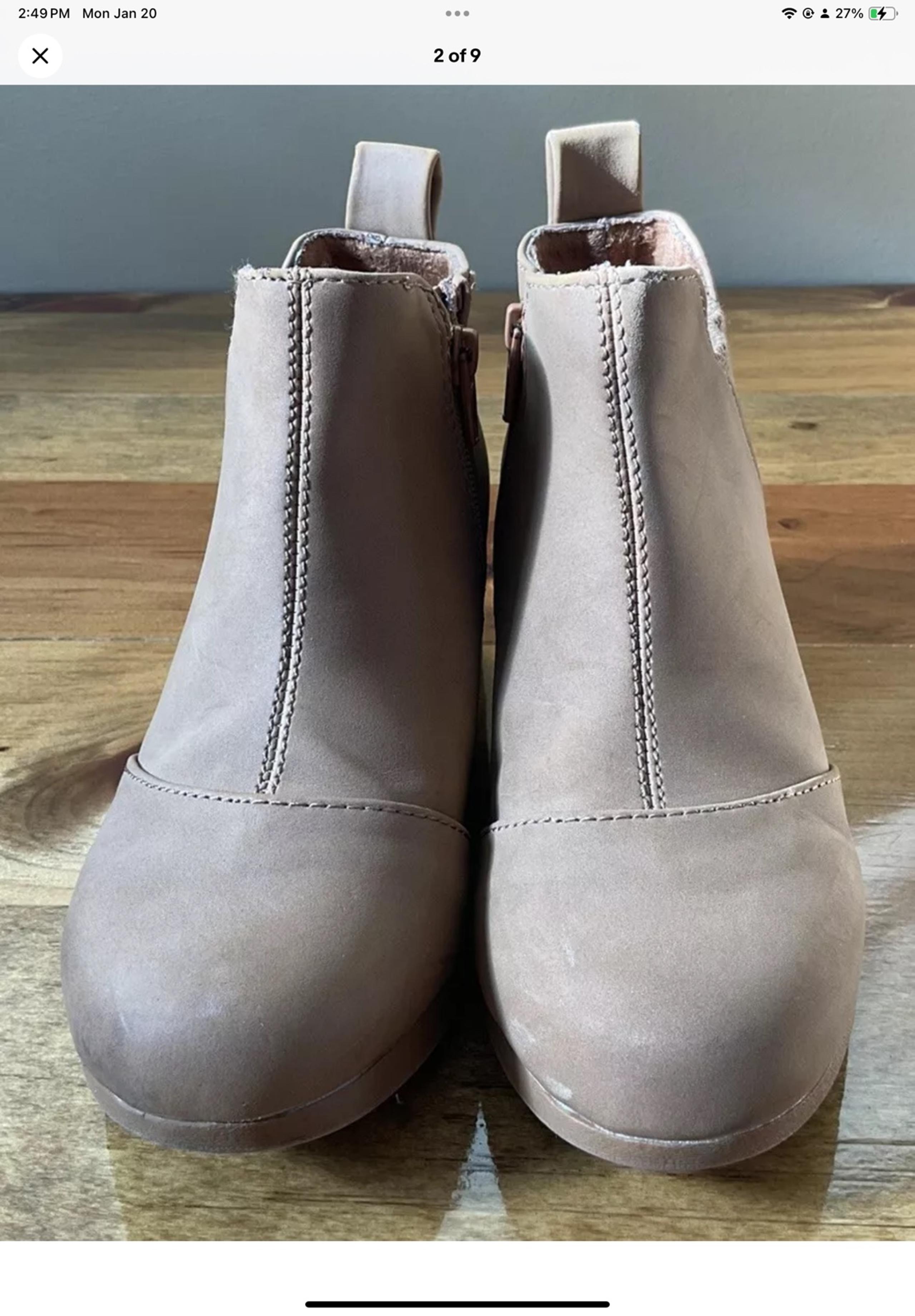 TOMS Kelsey Chelsea Slip-On Leather Elastic Wedge Bootie Tan Nubuck Youth 12