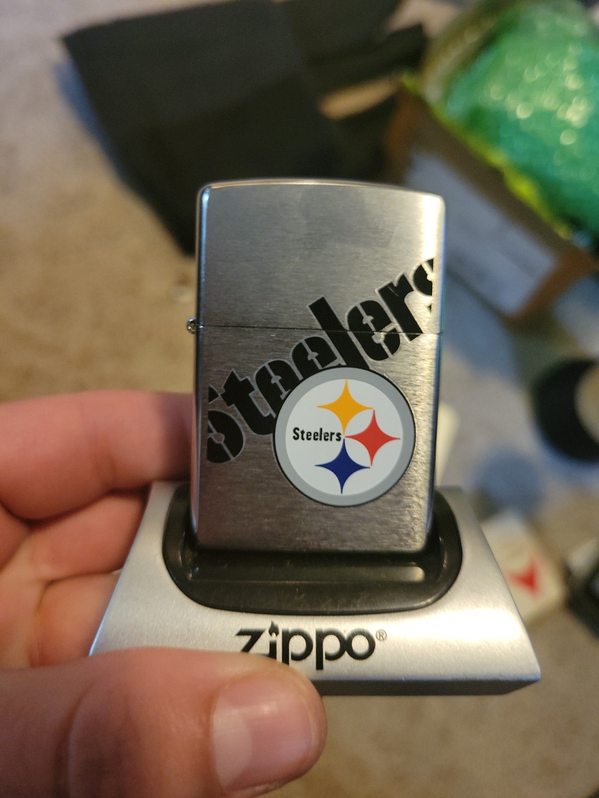 NEW SEALED Pittsburgh Steelers NFL Zippo Cigarette Lighter Retired