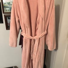 Nap Brookstone brand robe