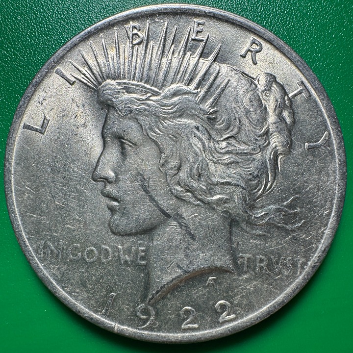 1922 Peace Silver Dollar 7194
