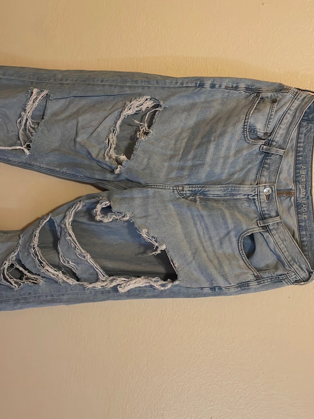 American Eagle mom jeans