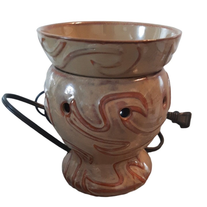 Scentsy Wax Warmer Brown Abstract Design with bulb