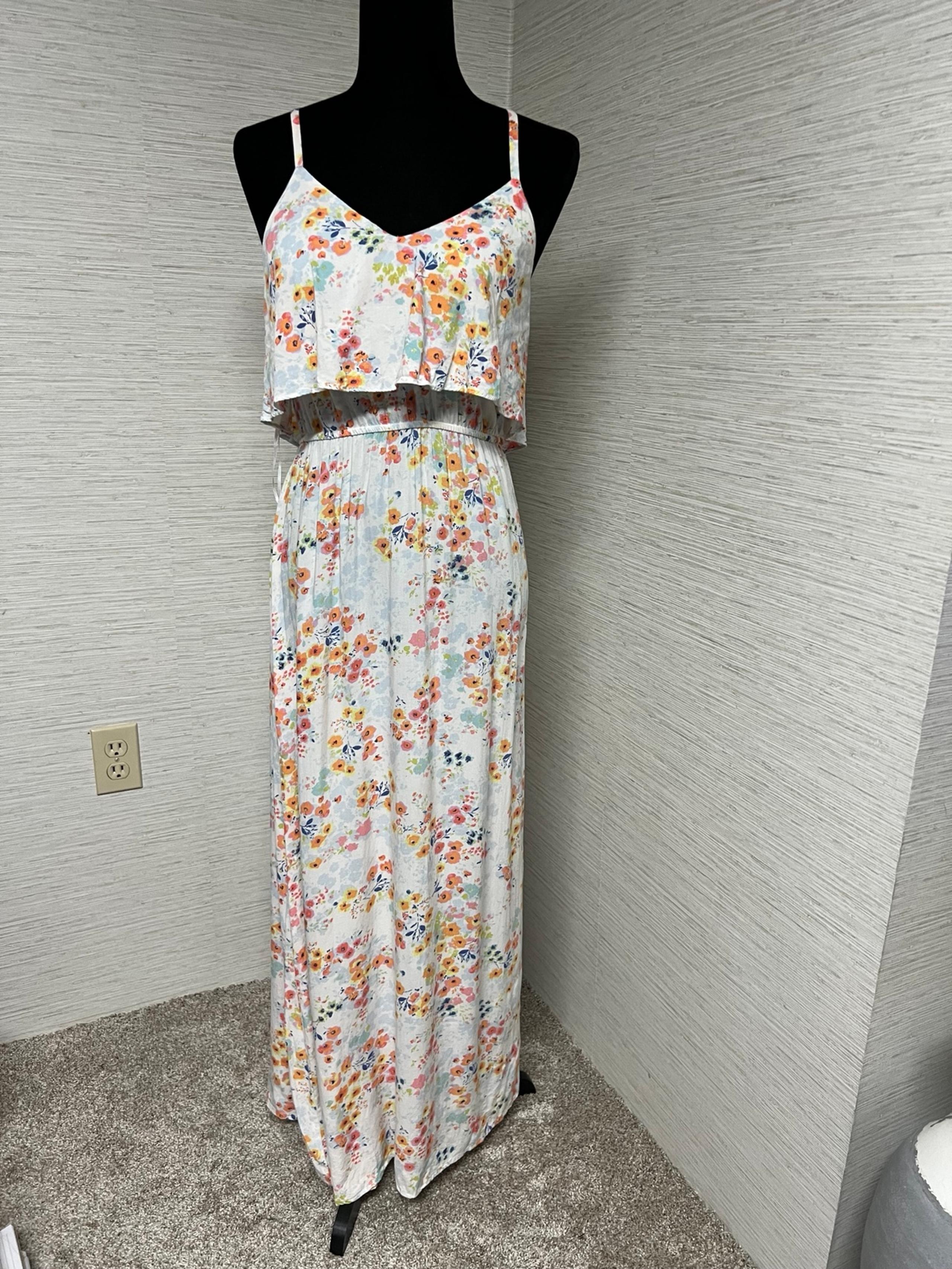 LC Lauren Conrad sleeveless maxi dress - size small