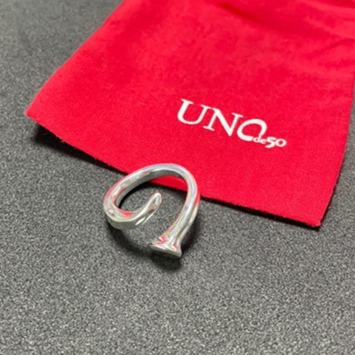 UNO de 50 HERITAGE TOPAZ RING Silver-plated cast metal