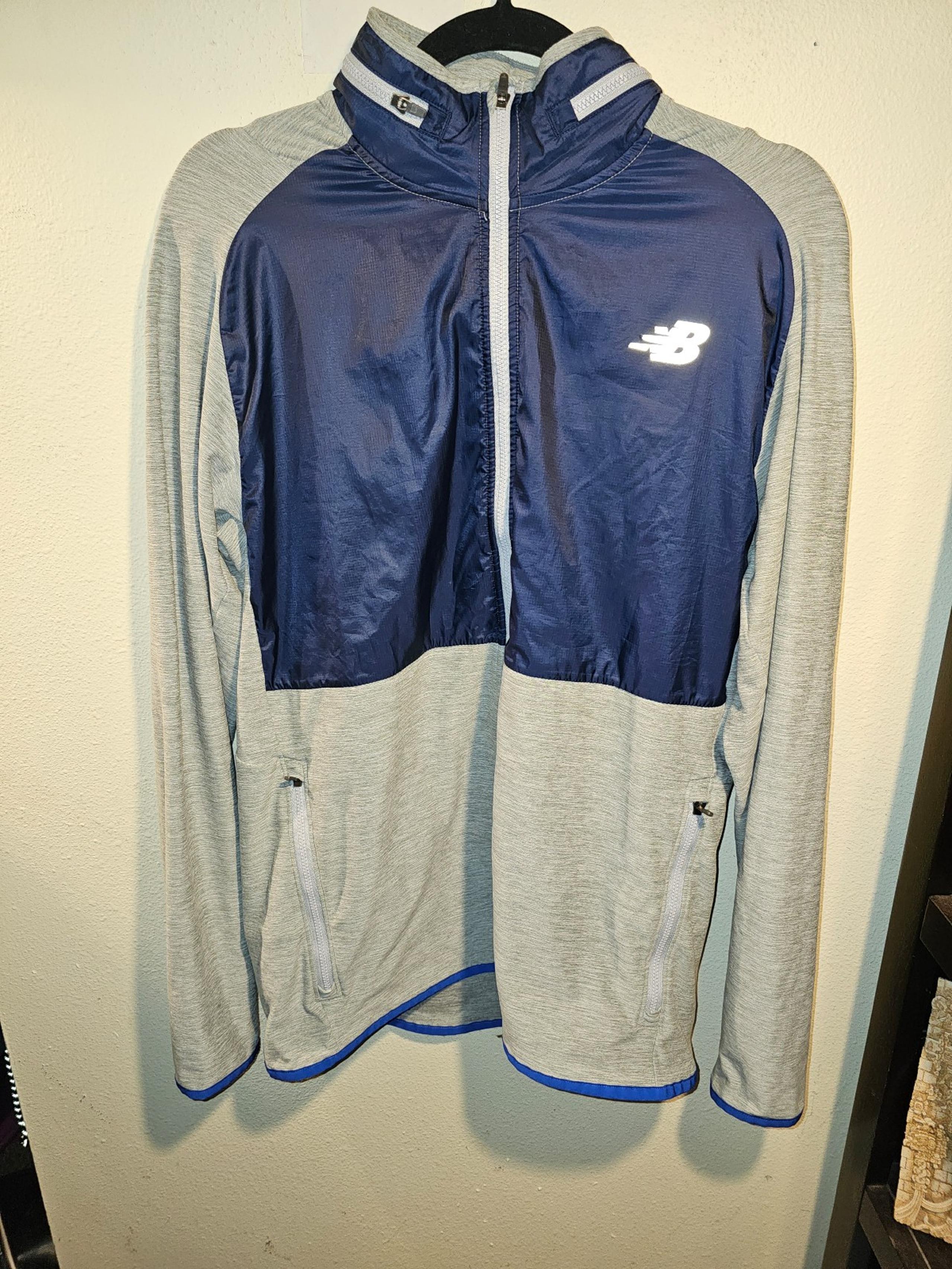 New balance sz. Large grey/navy athletic women windbreaker jacket