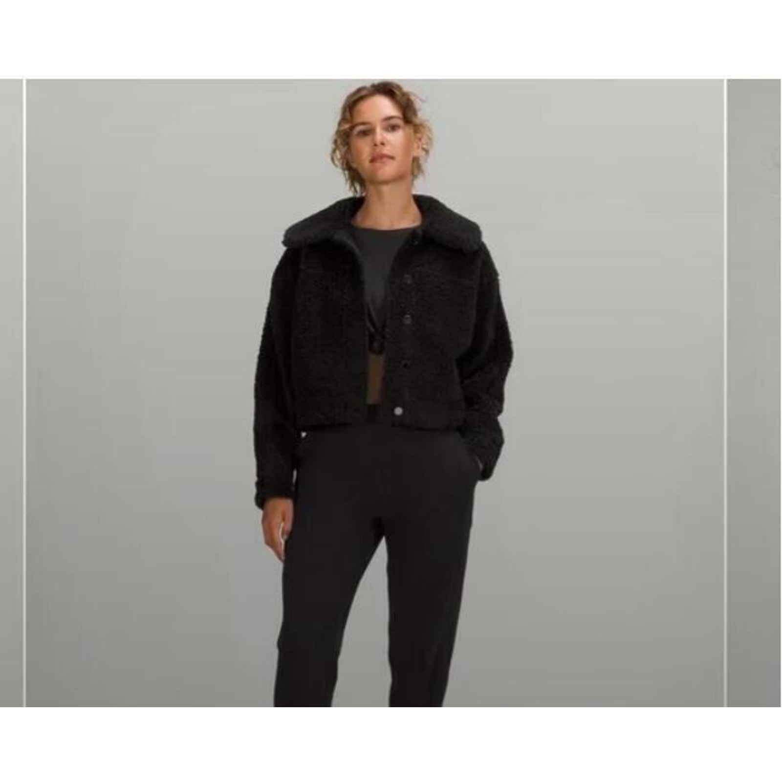 Lululemon Sz 4 Textured Fleece Button Jacket Black