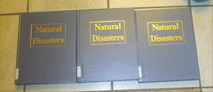 Natural Disasters--3 volume set Illustra