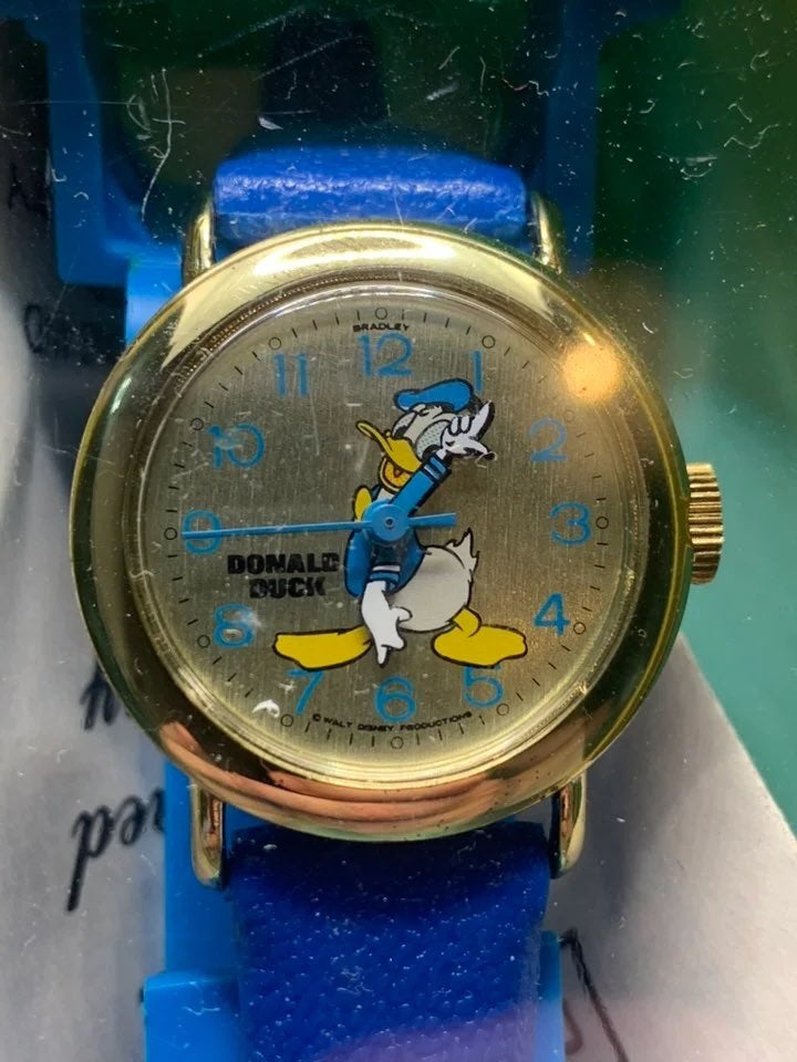 Vintage Donald Duck Disney Watch. Bradley Time Birthday Edition. Registered.