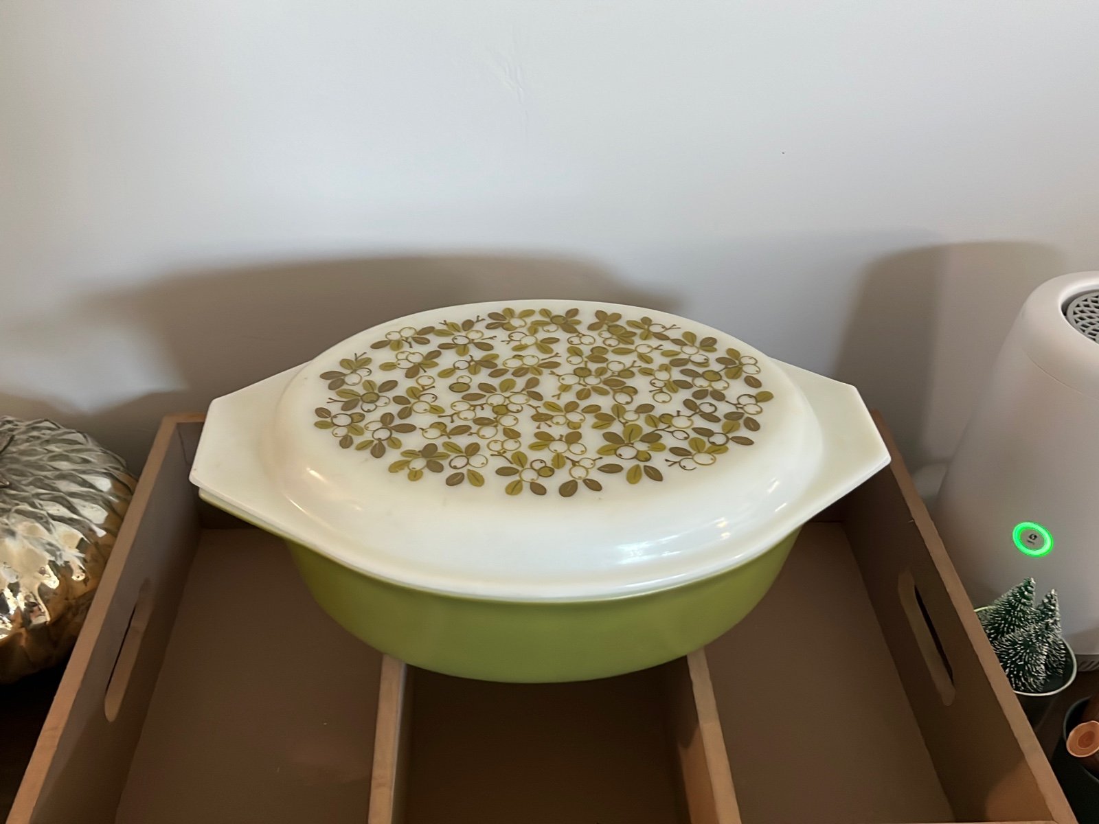 Pyrex Olive Green Casserole 045 2 1/2 quart