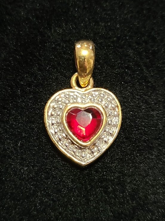 10k diamond & ruby heart pendant
