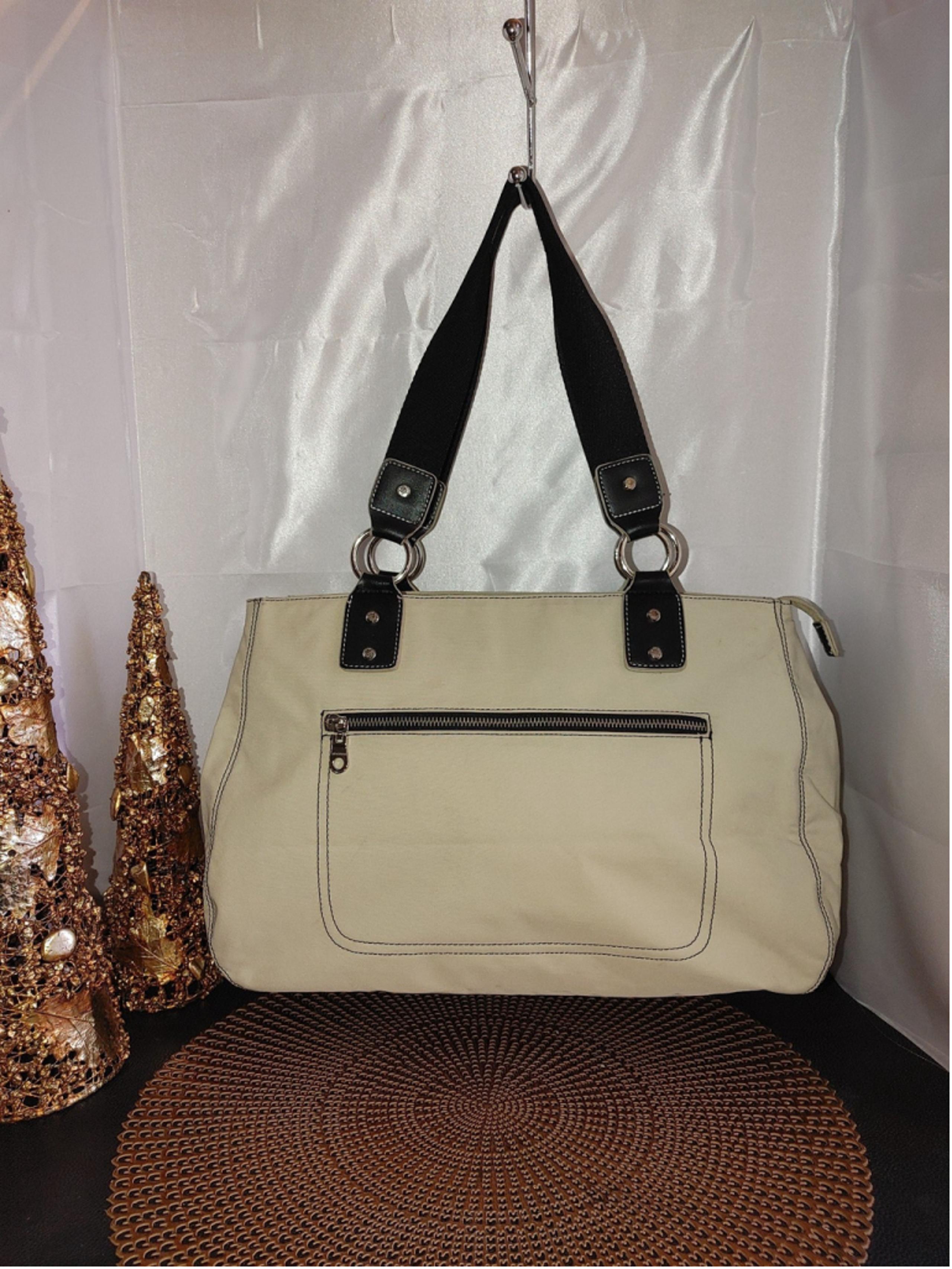 Kenneth Cole Reaction Nylon Bag