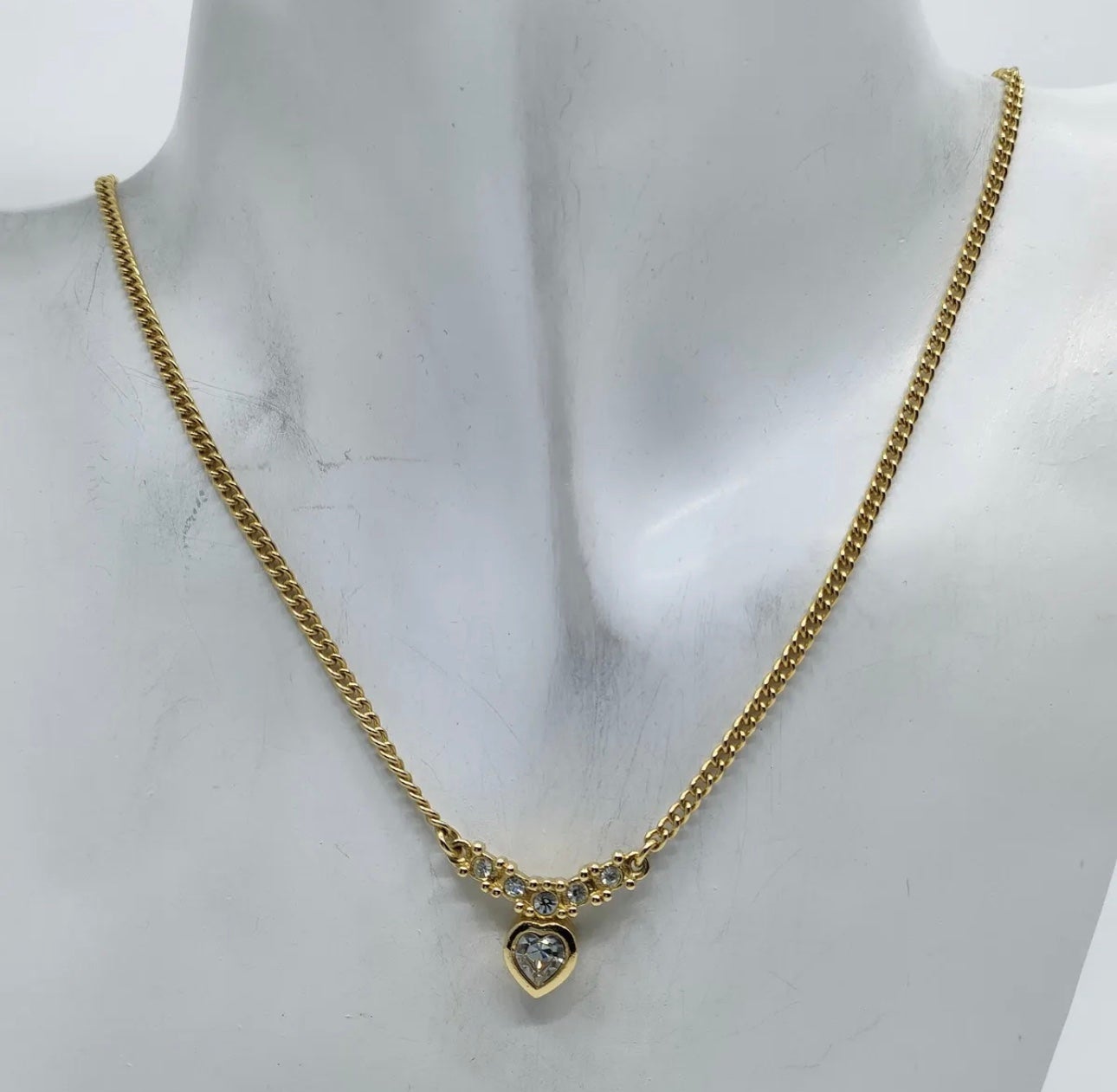 CHRISTIAN DIOR NECKLACE GOLD PLATED