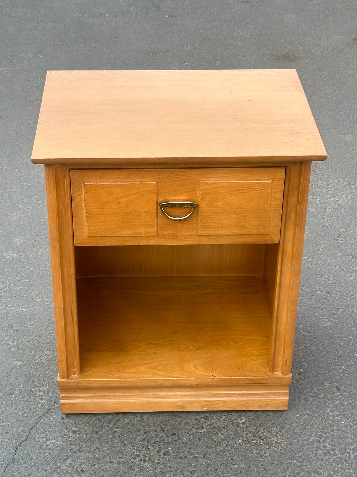 End table