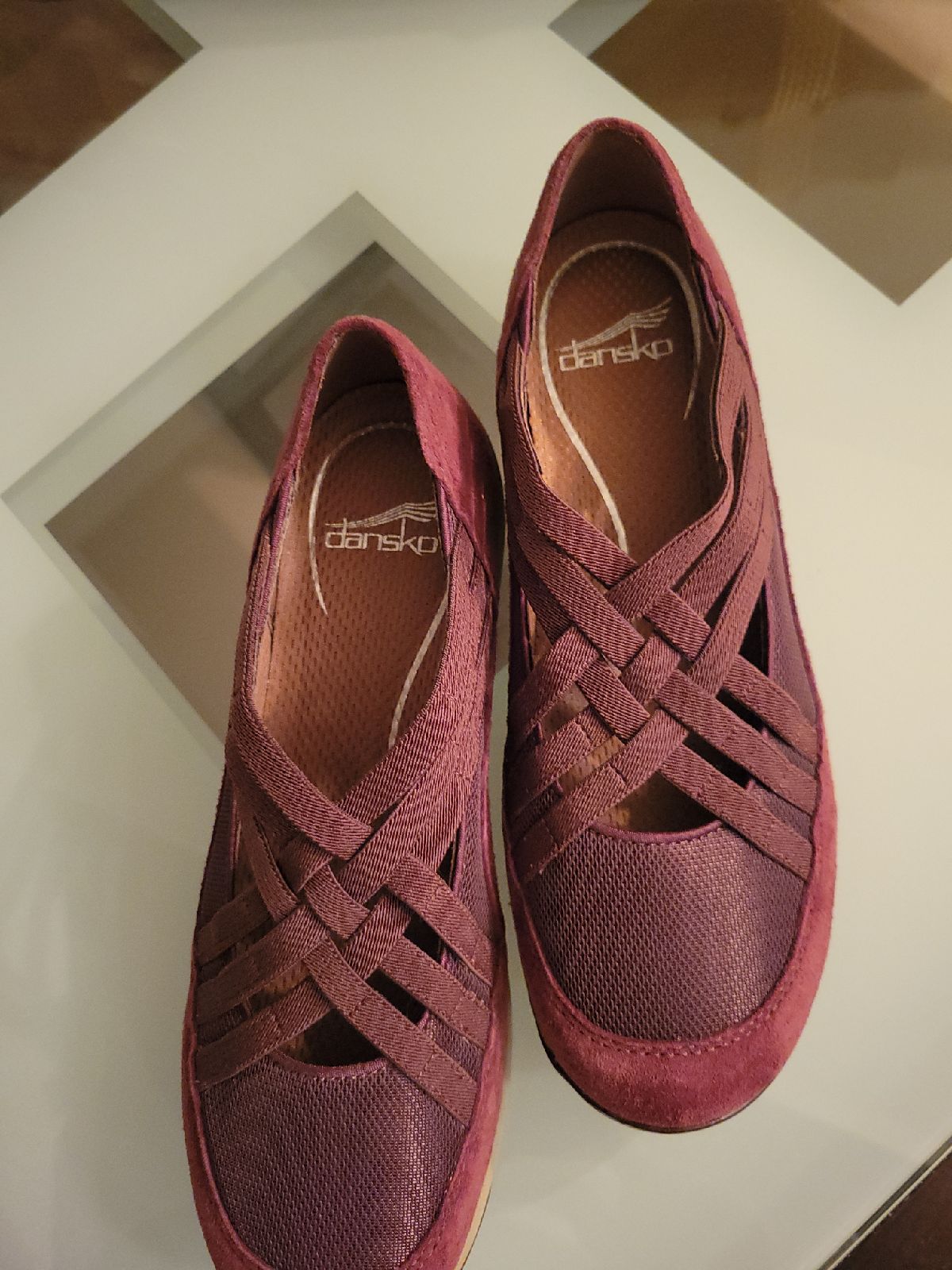 Dansko 40 shoes