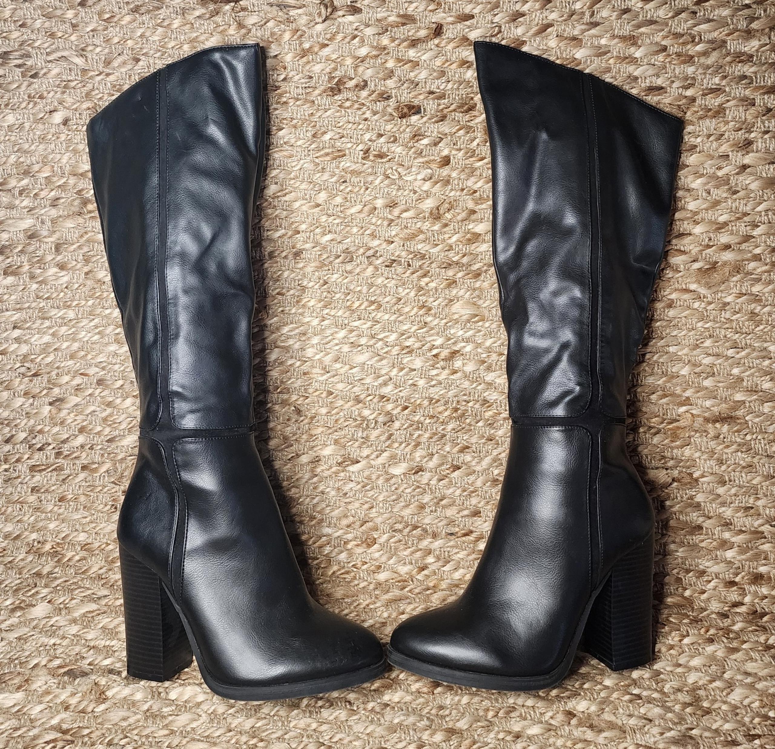 Women’s Black Knee High Boots  Target-Anna Size 8 Zip Up