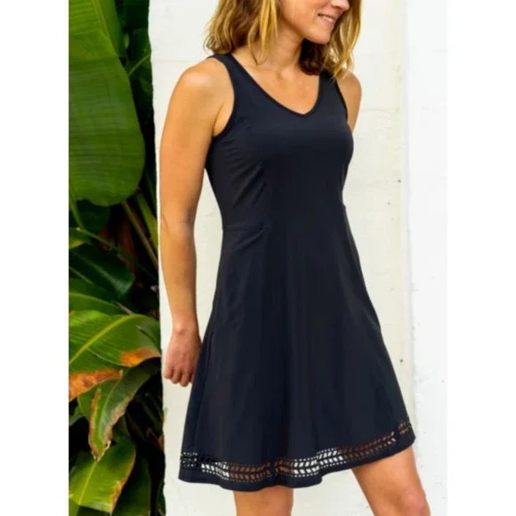 TOAD CO Nylon Dress Womens Size M Black Sunkissed Petal Sleeveless Pockets