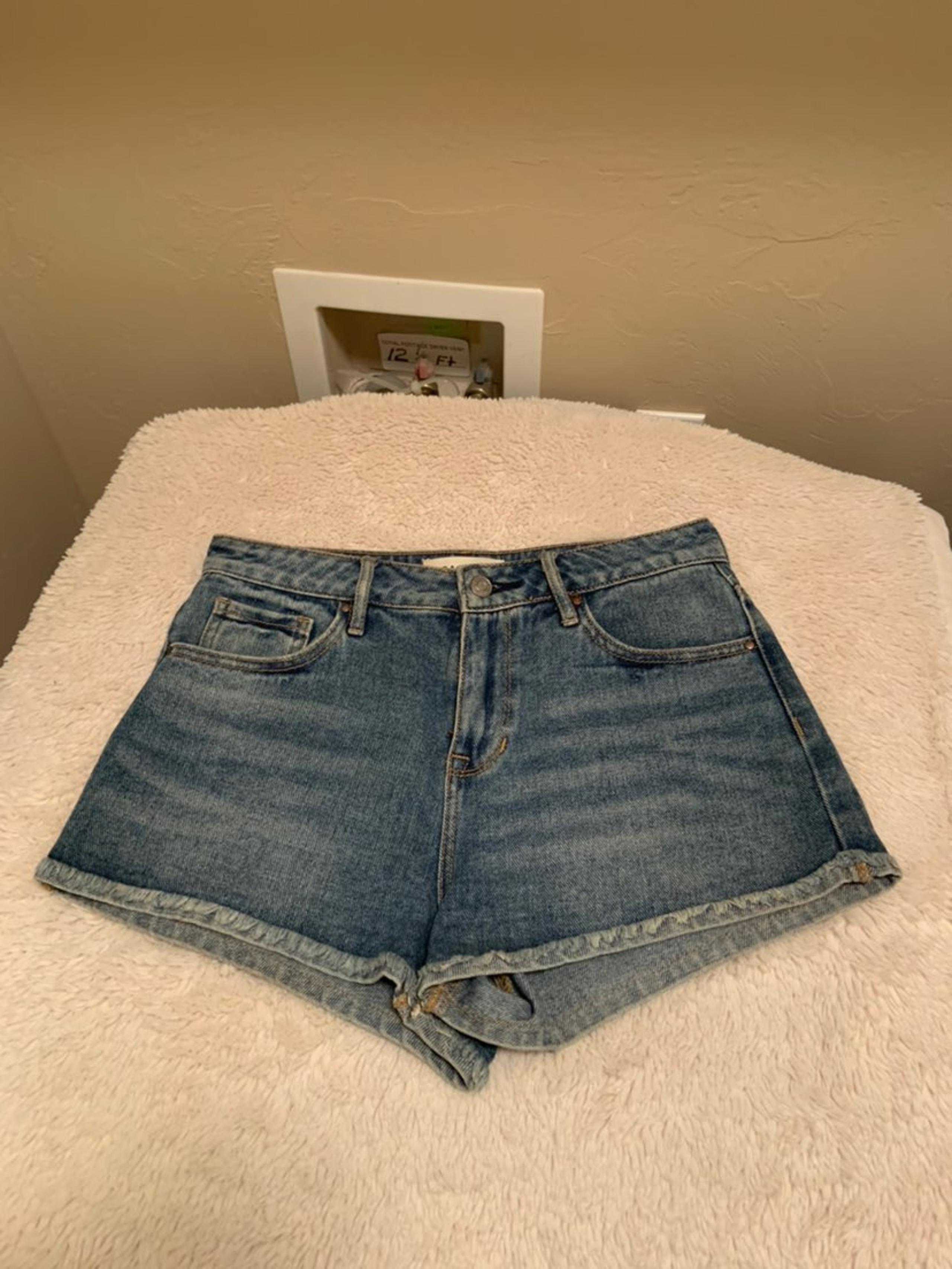 Pacsun Women Size 25 Jean Shorts