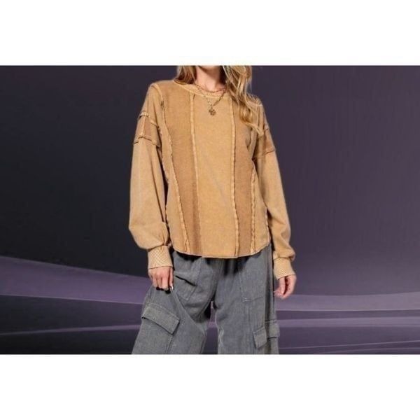 EASEL NWT Comfort Country Cotton Terry Knit Mineral Wash Top Raw Seams sz M