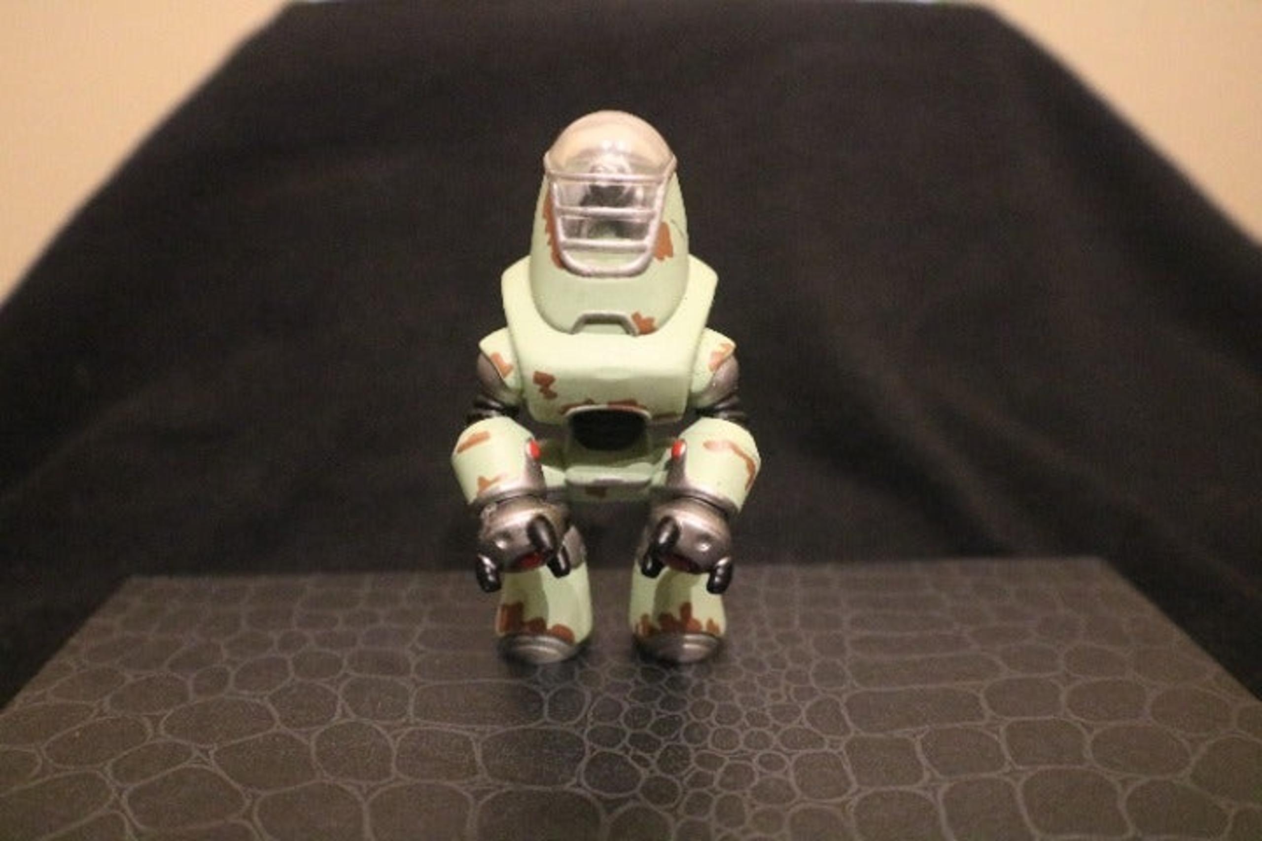 Protectron 2016 Funko 4 mystery mini figure bethesda 2 1/2" tall