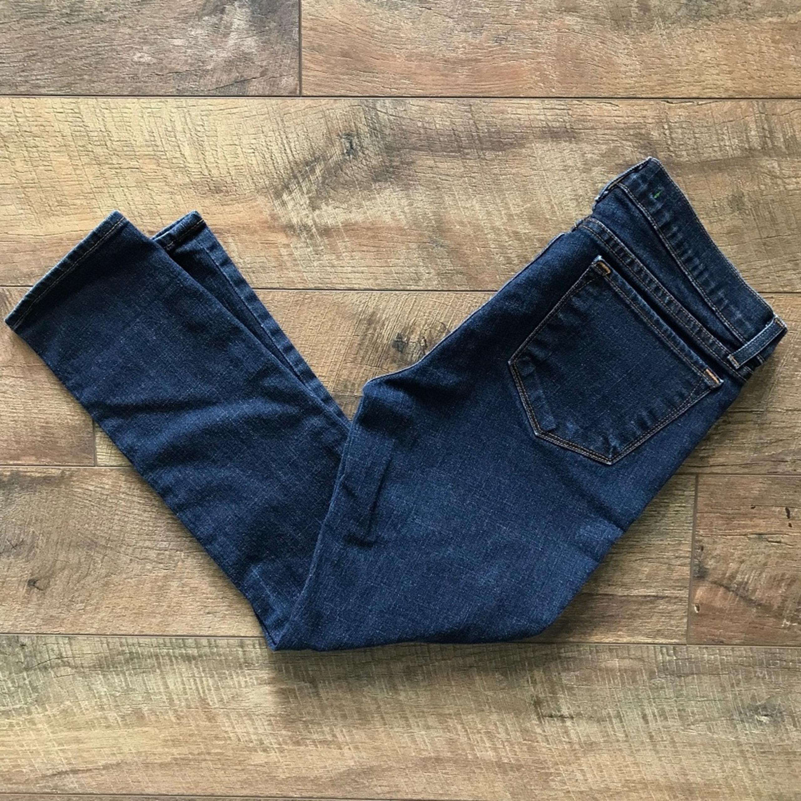 J Brand Dark Denim Cropped Jeans in Stone