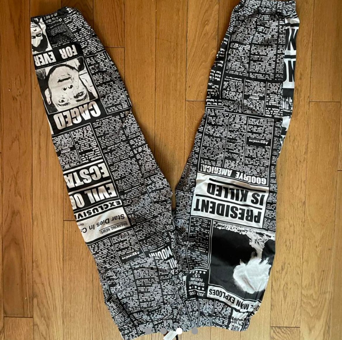 Supreme Newsprint Skate Pant 18aw Sサイズ