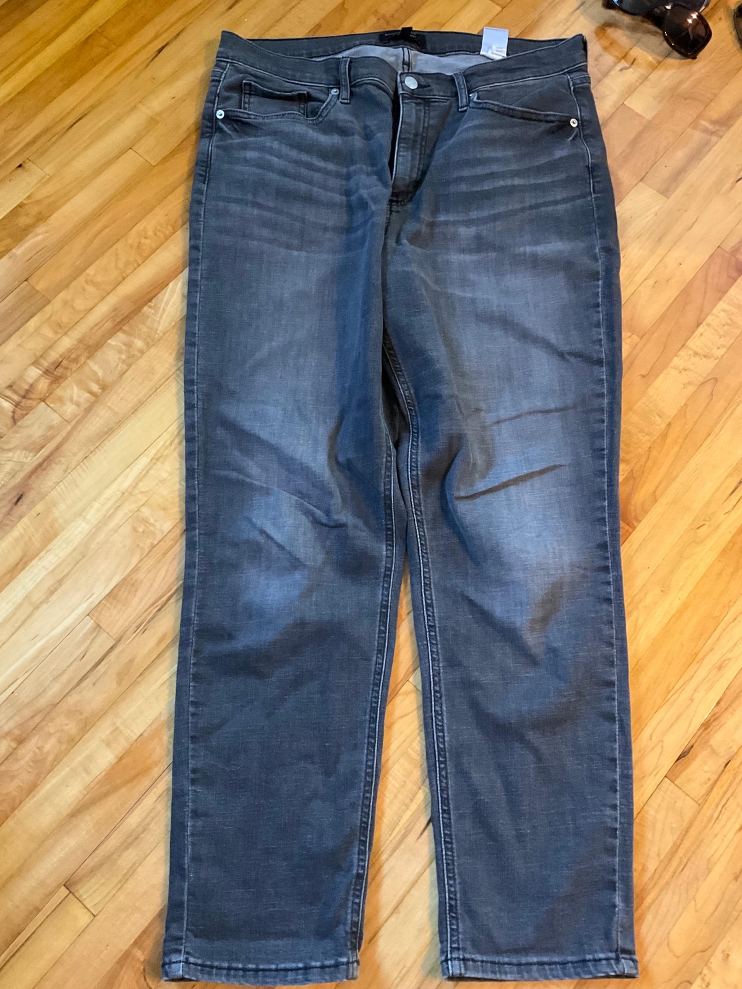 Banana Republic Girlfriend Jeans 31 12 Skinny Straight Denim Pants