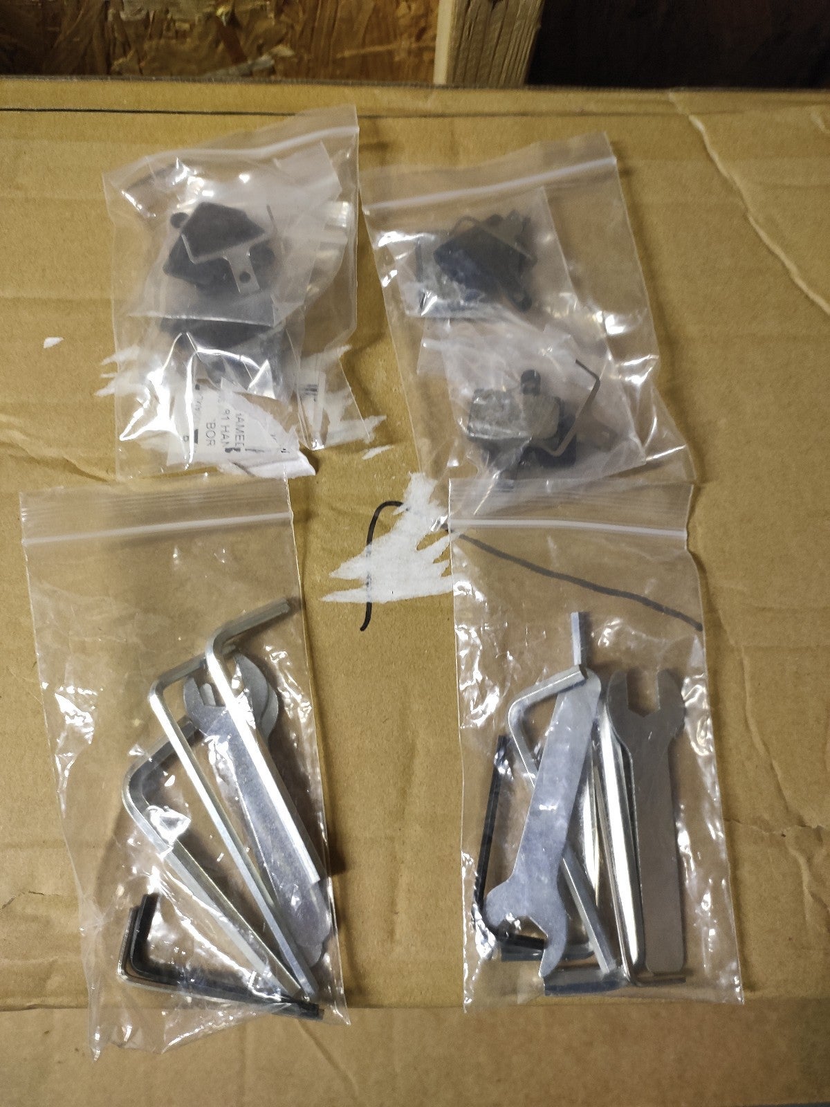 Arwibon Q30 electric Scooter brake pads/Tools