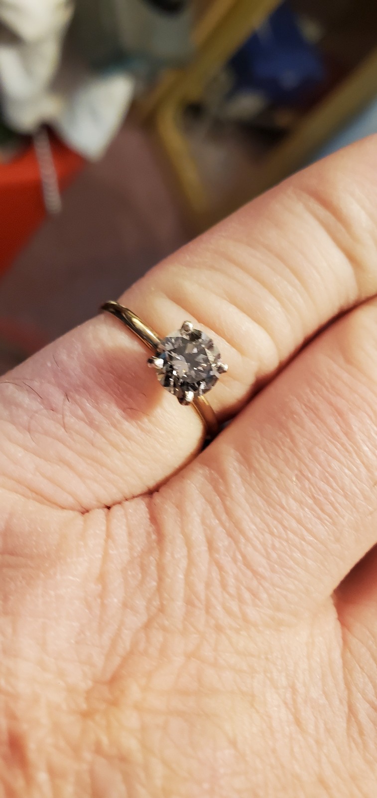 Diamond 1/2carat round 14kt gold