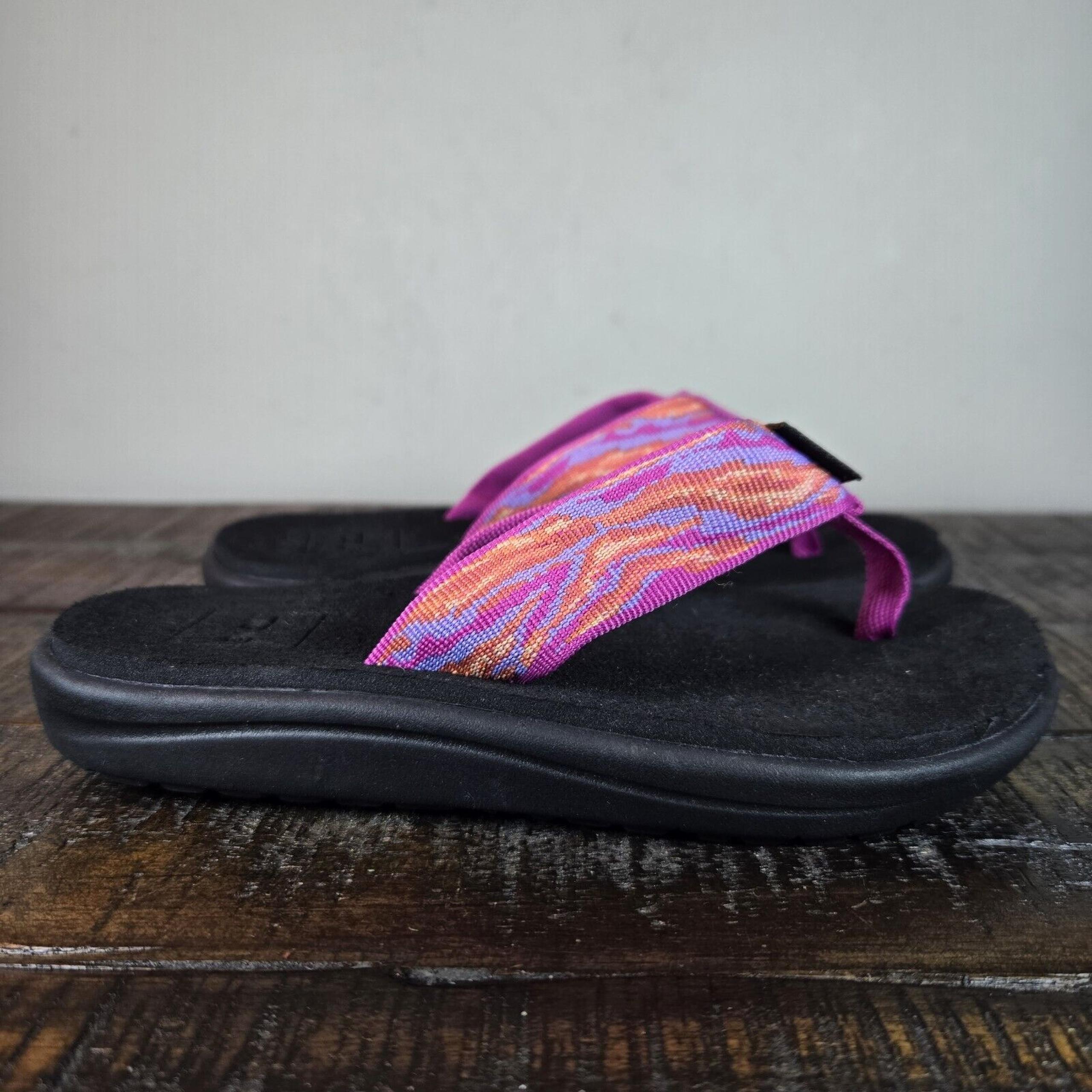 NEW Teva Voya Flip Flops Little Kids Size 12 Beach Sandals Pink Black