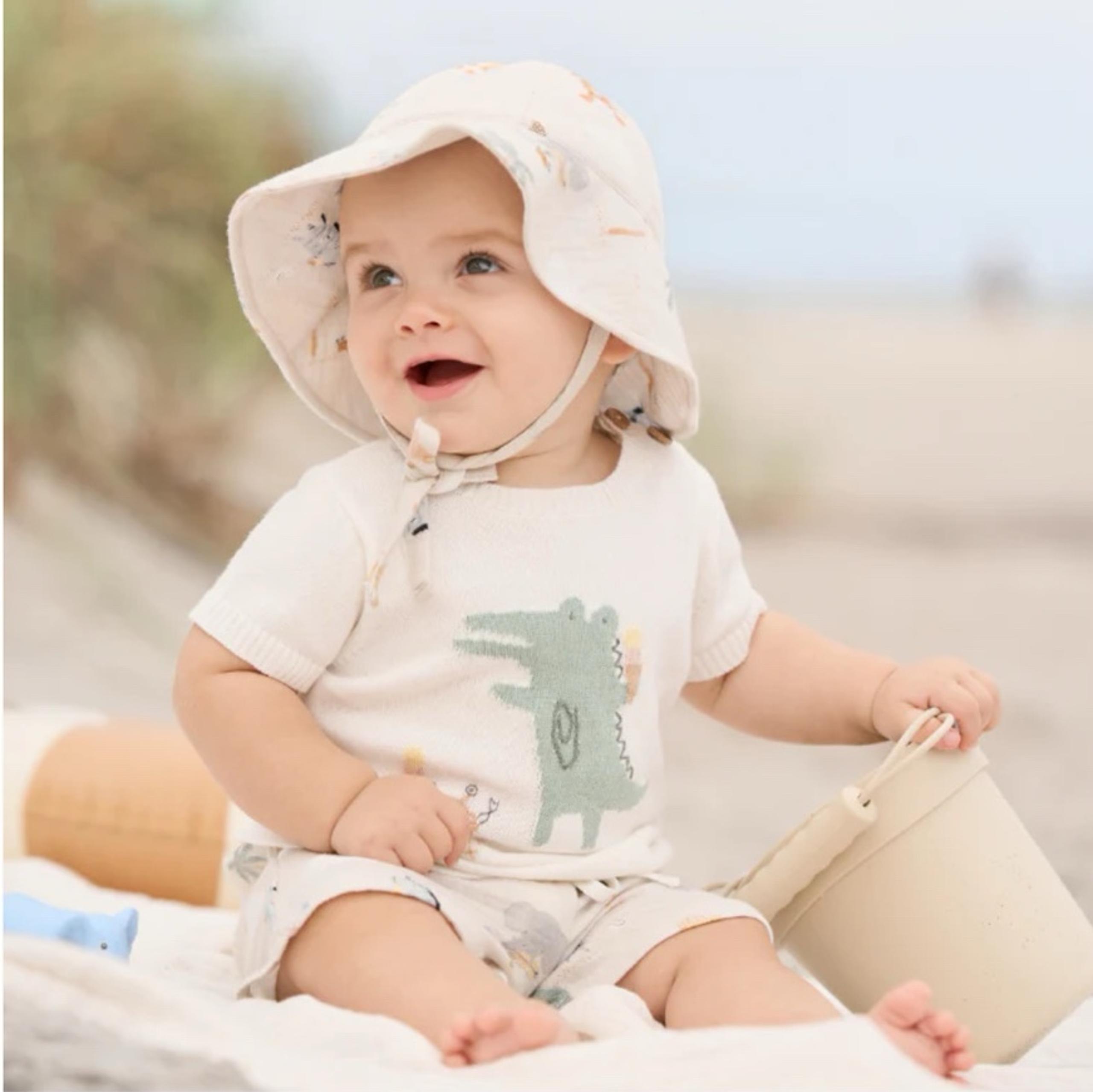 Alligator/Crab Sweater - Elegant Baby