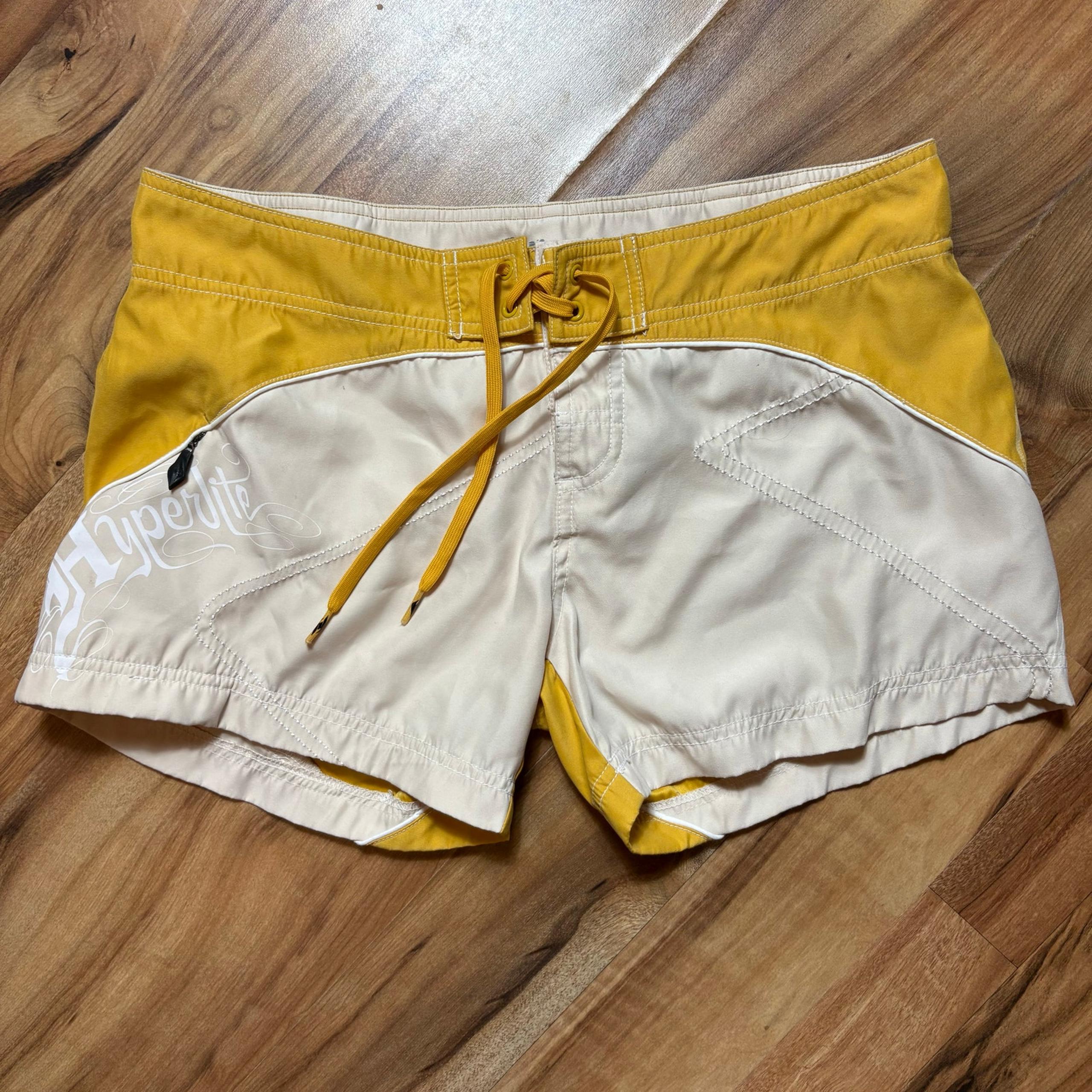 Hyperlite Women’s Board Shorts size 9