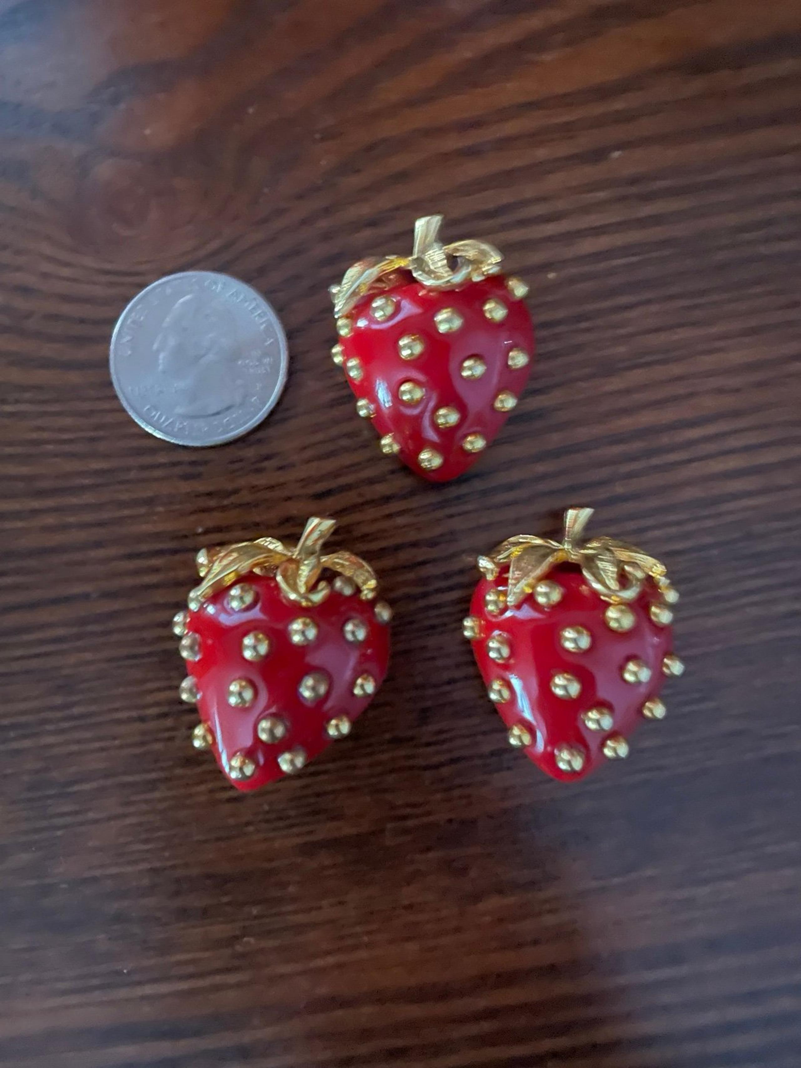 Kenneth Jay Lane Brooch and clip on earring set