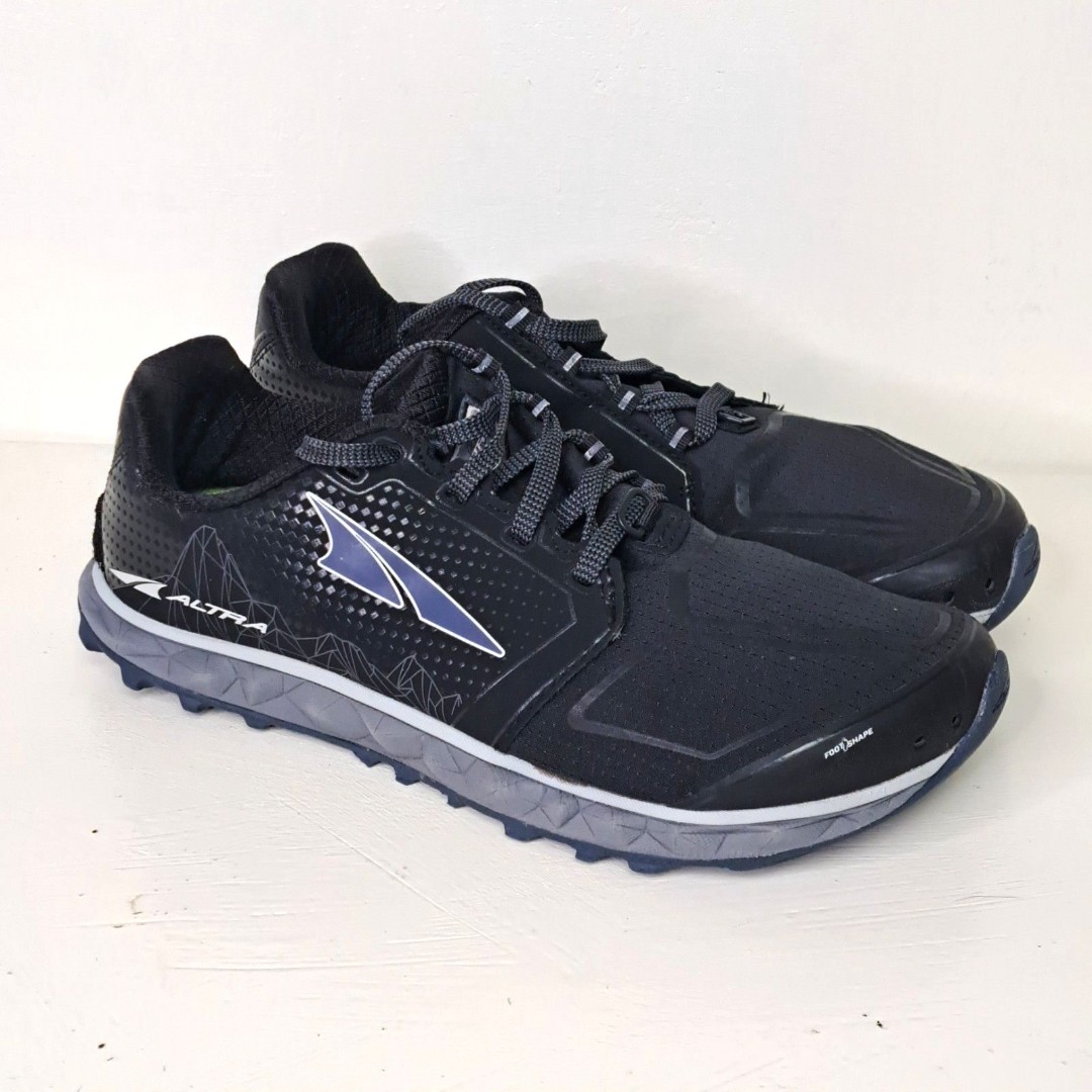 Altra Superior 4 Trail Running Shoes Womens 8 / 39 Black Athletic Sneakers