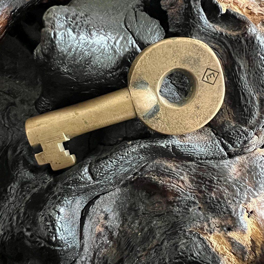 Erie Railroad RR Brass Switch Key Adlake E Inside Diamond