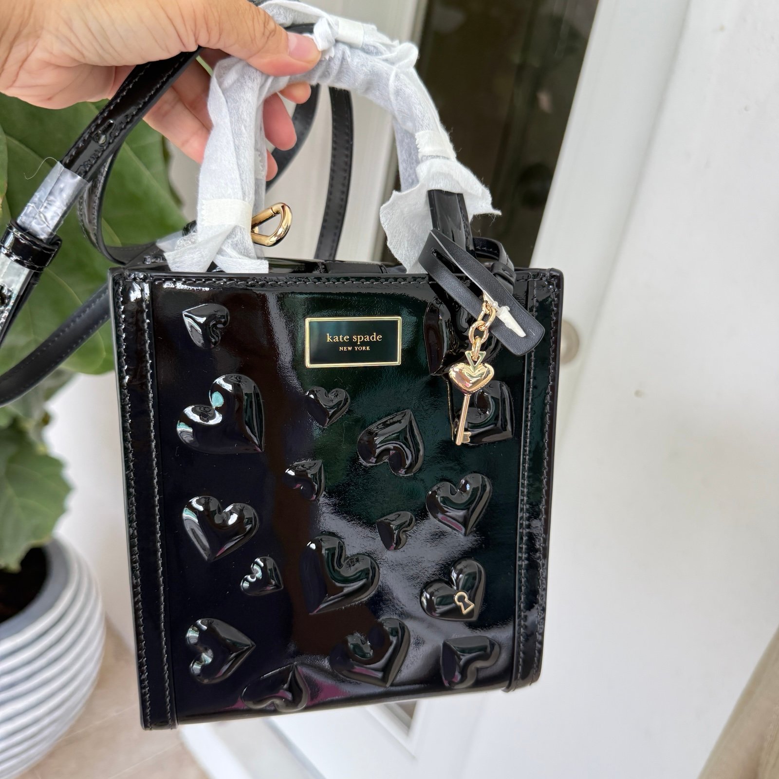 日本未入荷 Kate Spade Key My Heart Manhattan Mini Tote KK569 Key To My Heart Manhattan Mini Tote