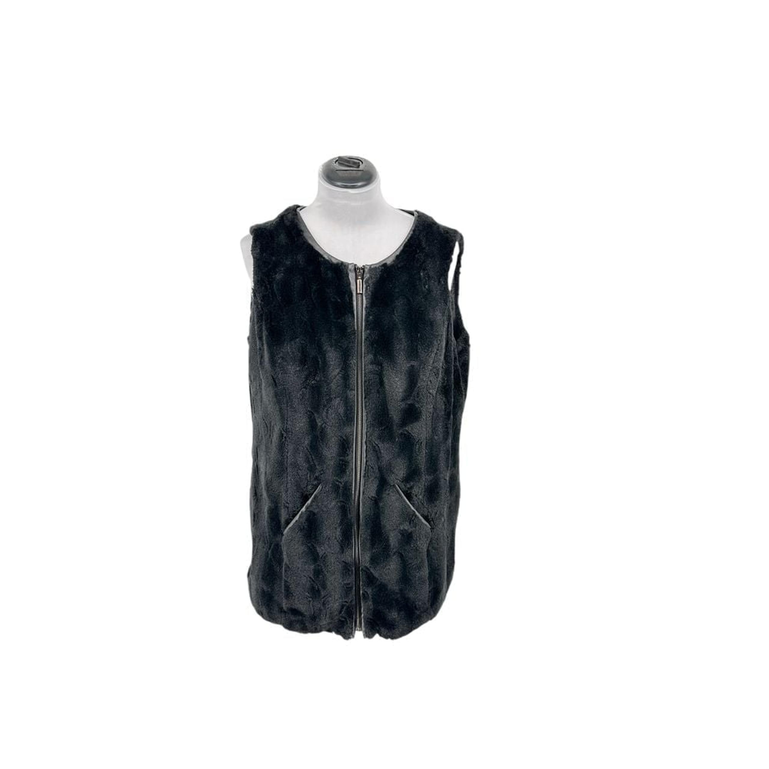 Style & Co Black Faux Fur Vest Plush Soft Full Zip Sleeveless Faux Leather Trim