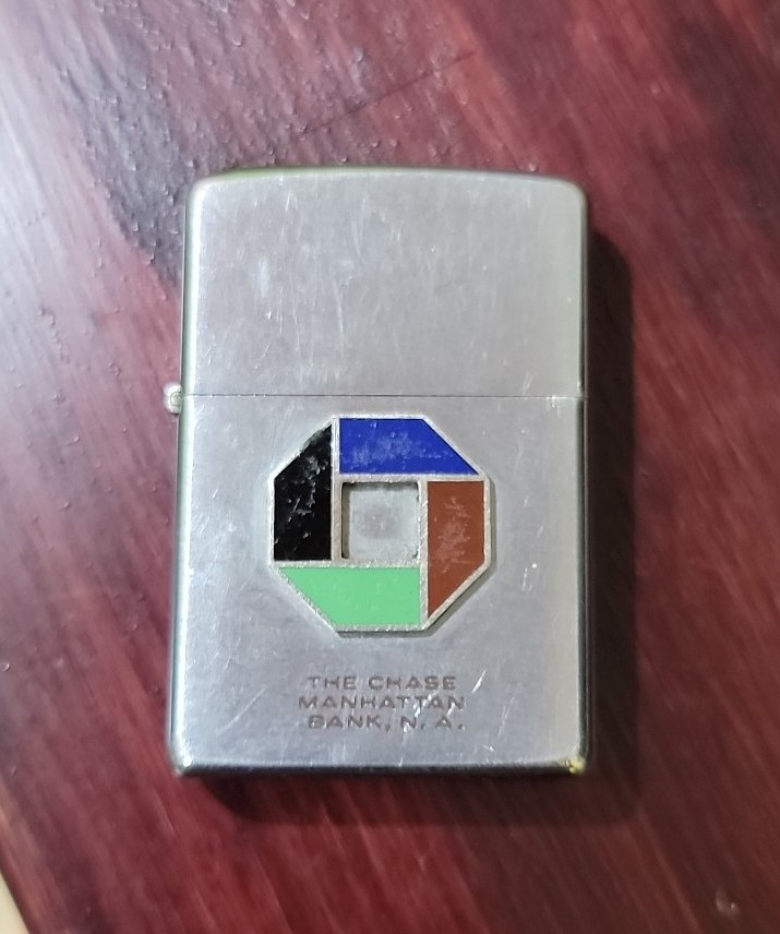 Vintage 1970 zippo lighter the chase Manhatten bank N.A. Bradford PA. works.
