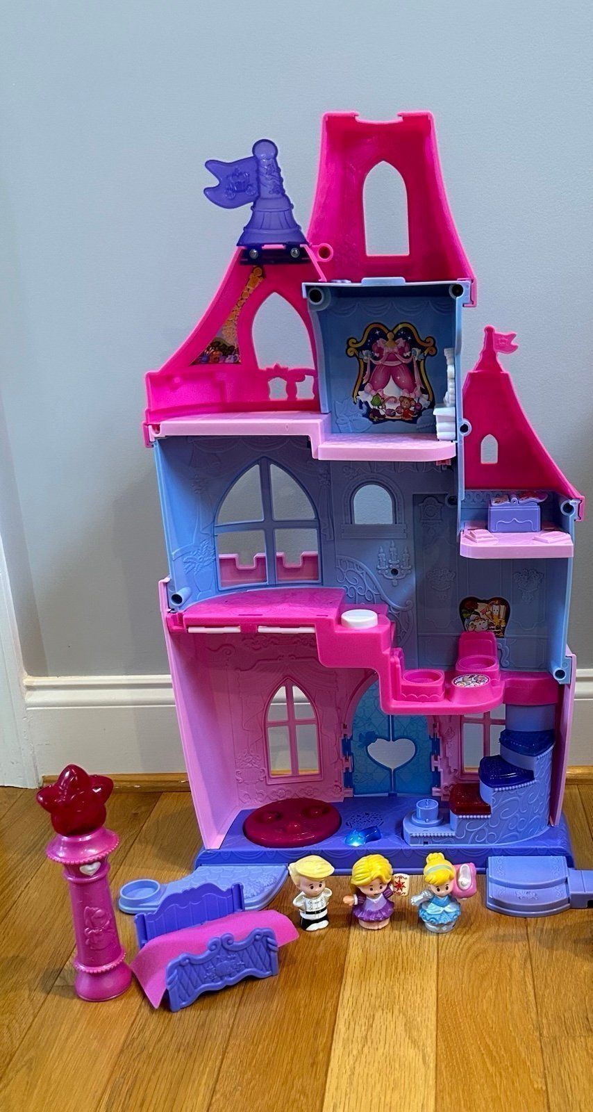 Fisher Price Disney Princess Magic Wand Castle