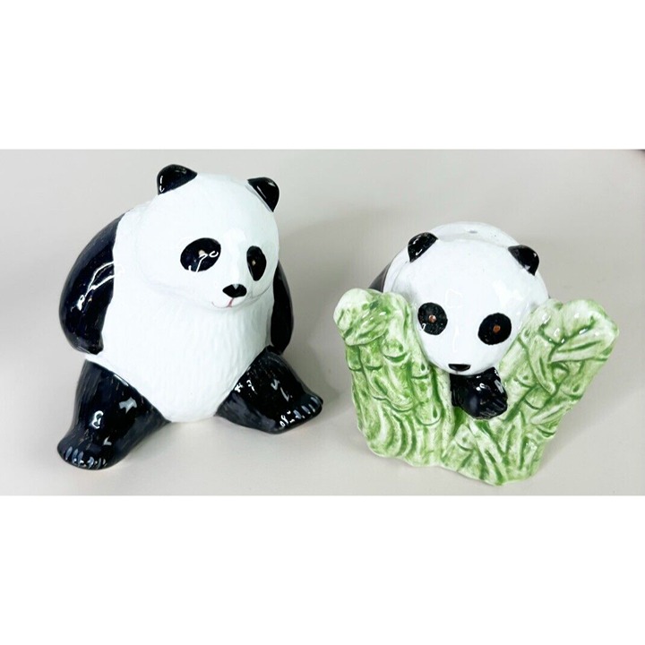 Vintage Panda Bamboo Salt & Pepper Shakers Hand-Painted Philippines w/ Plugs EUC
