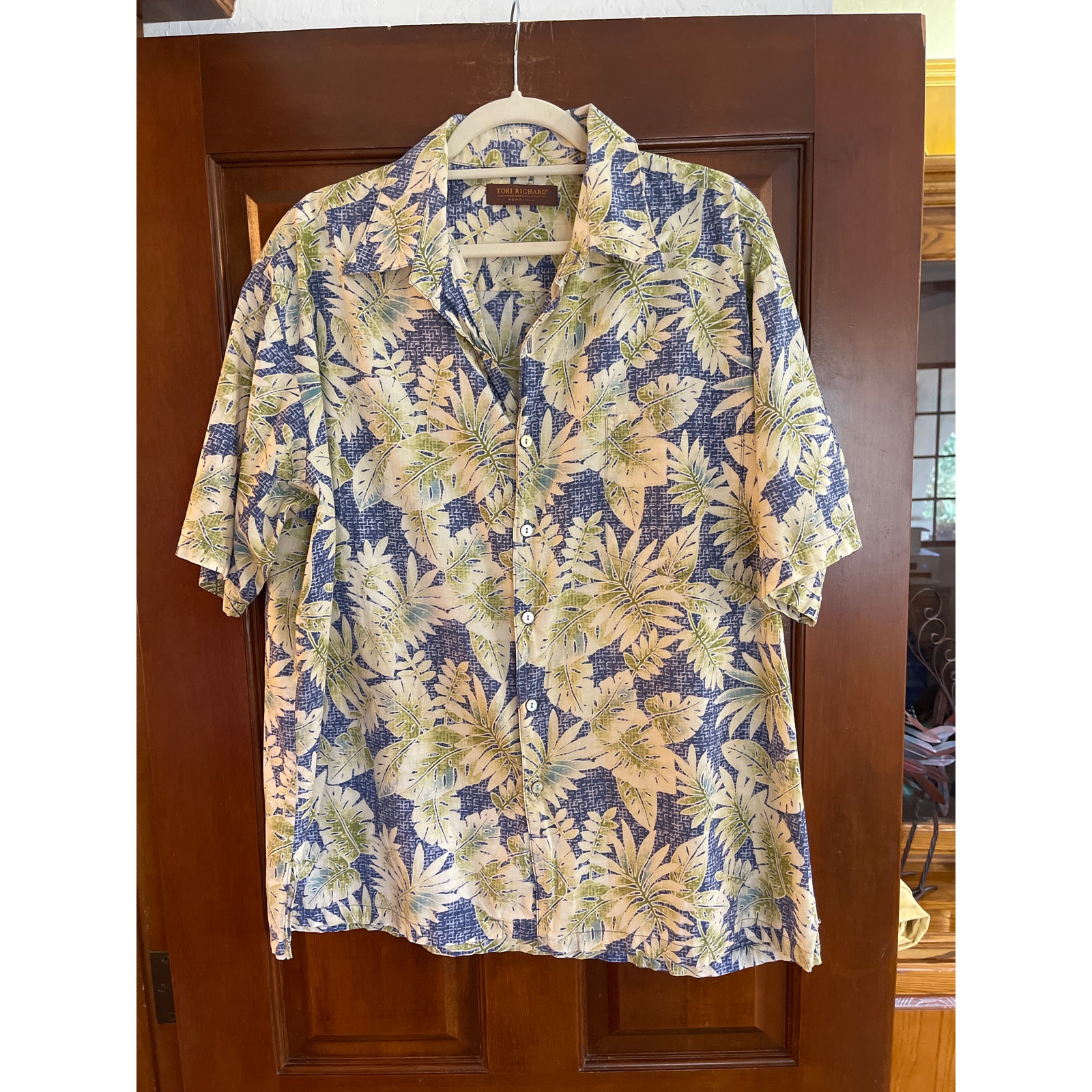 TORI RICHARD HONOLULU XL