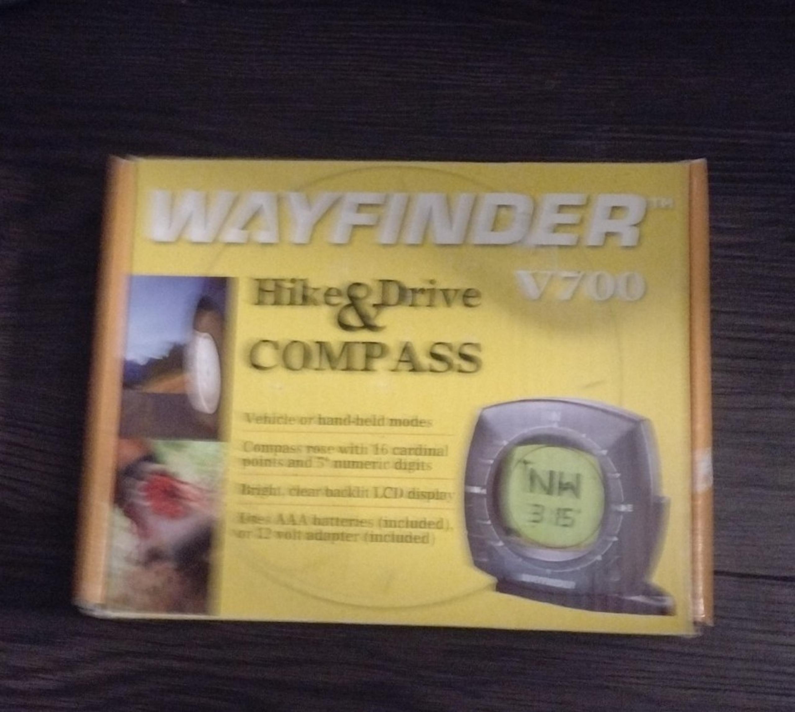 Wayfinder V700 Hike & Drive Compass