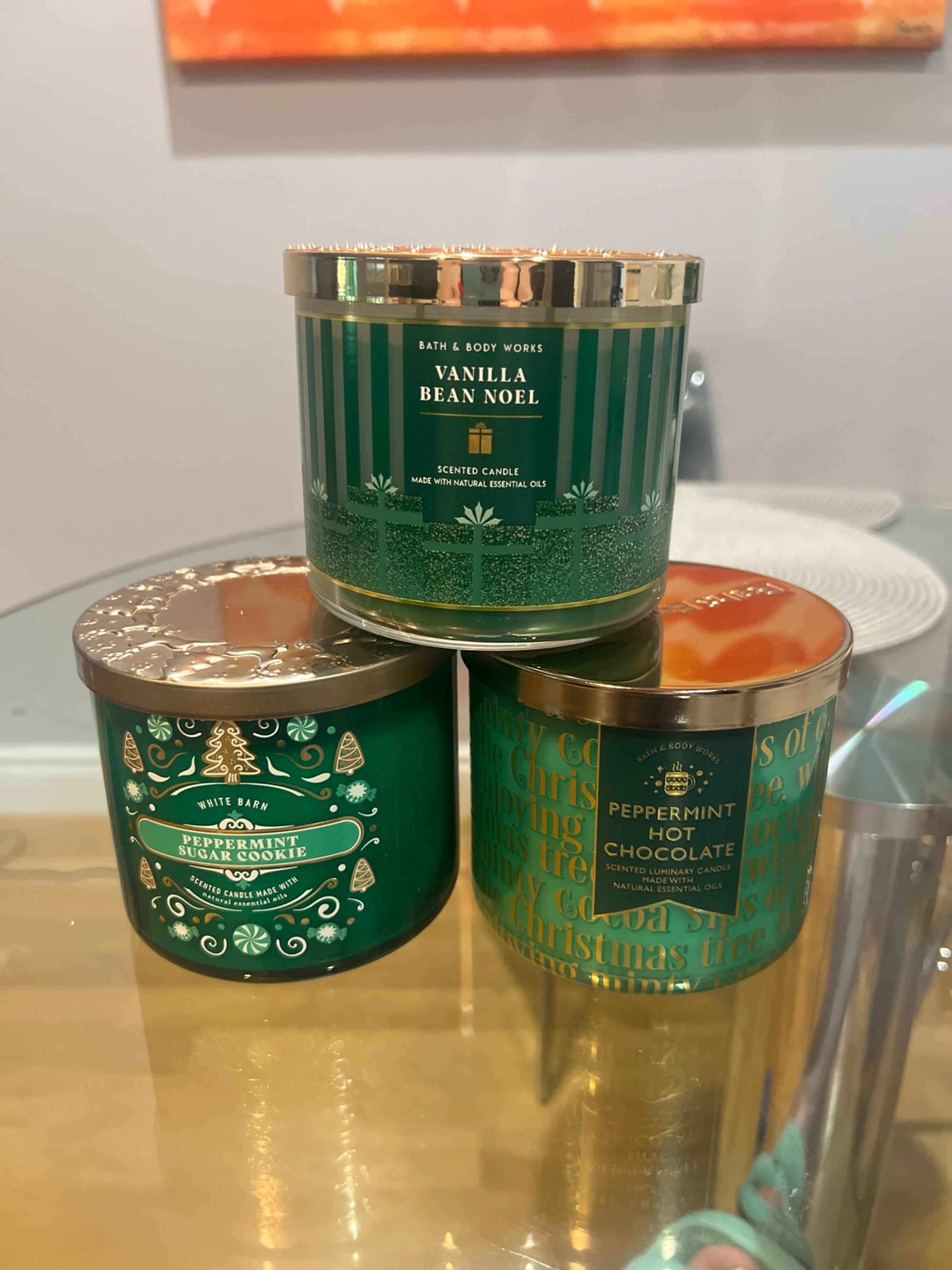 Bath & Body Works Holiday 3 Wick Candle Bundle