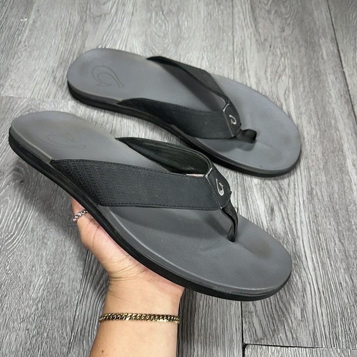 OluKai Alania Mens Size 12 Black Leather Flip Flop Thong Sandals Hawaiian Shoes