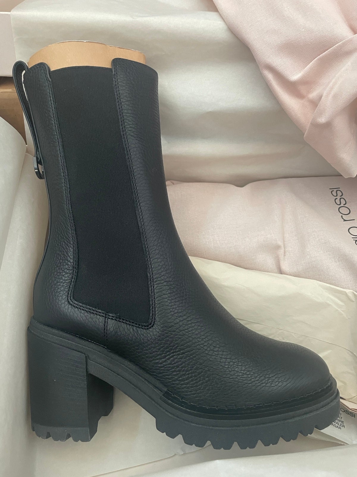 Sergio Rossi heeled boots size 8