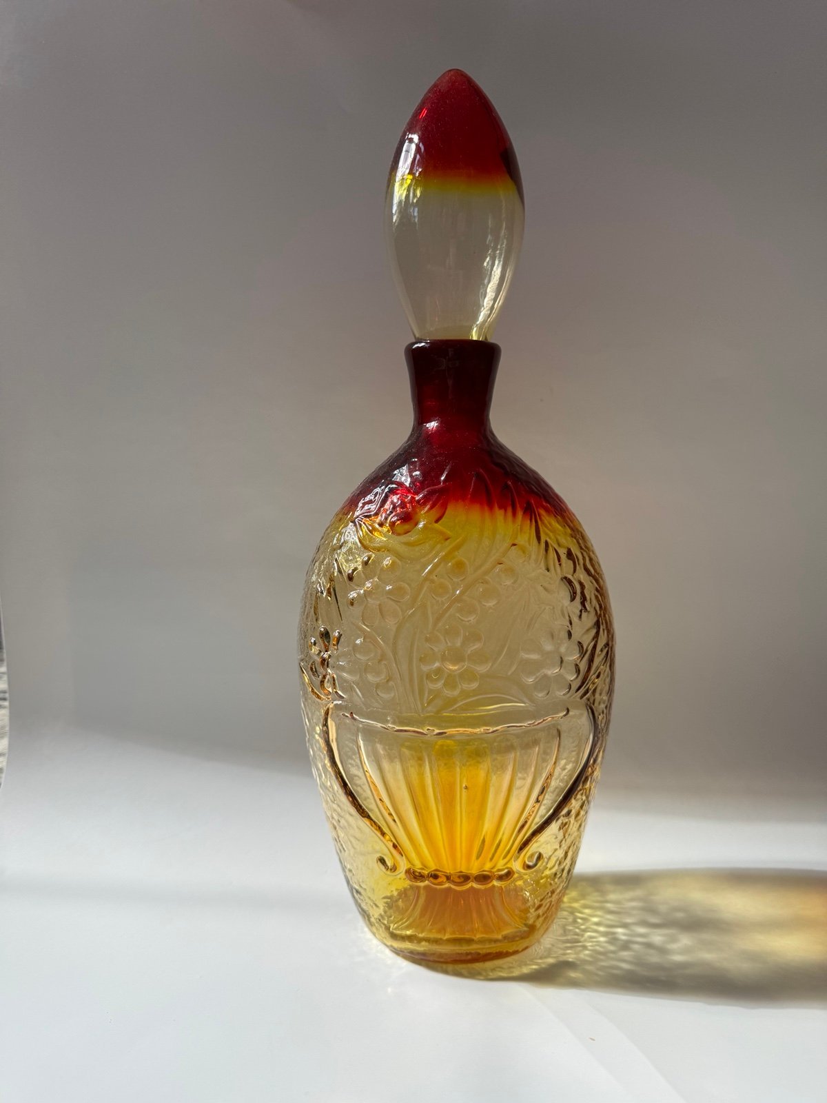 Vintage Stelvia Husted design decanter genie bottle