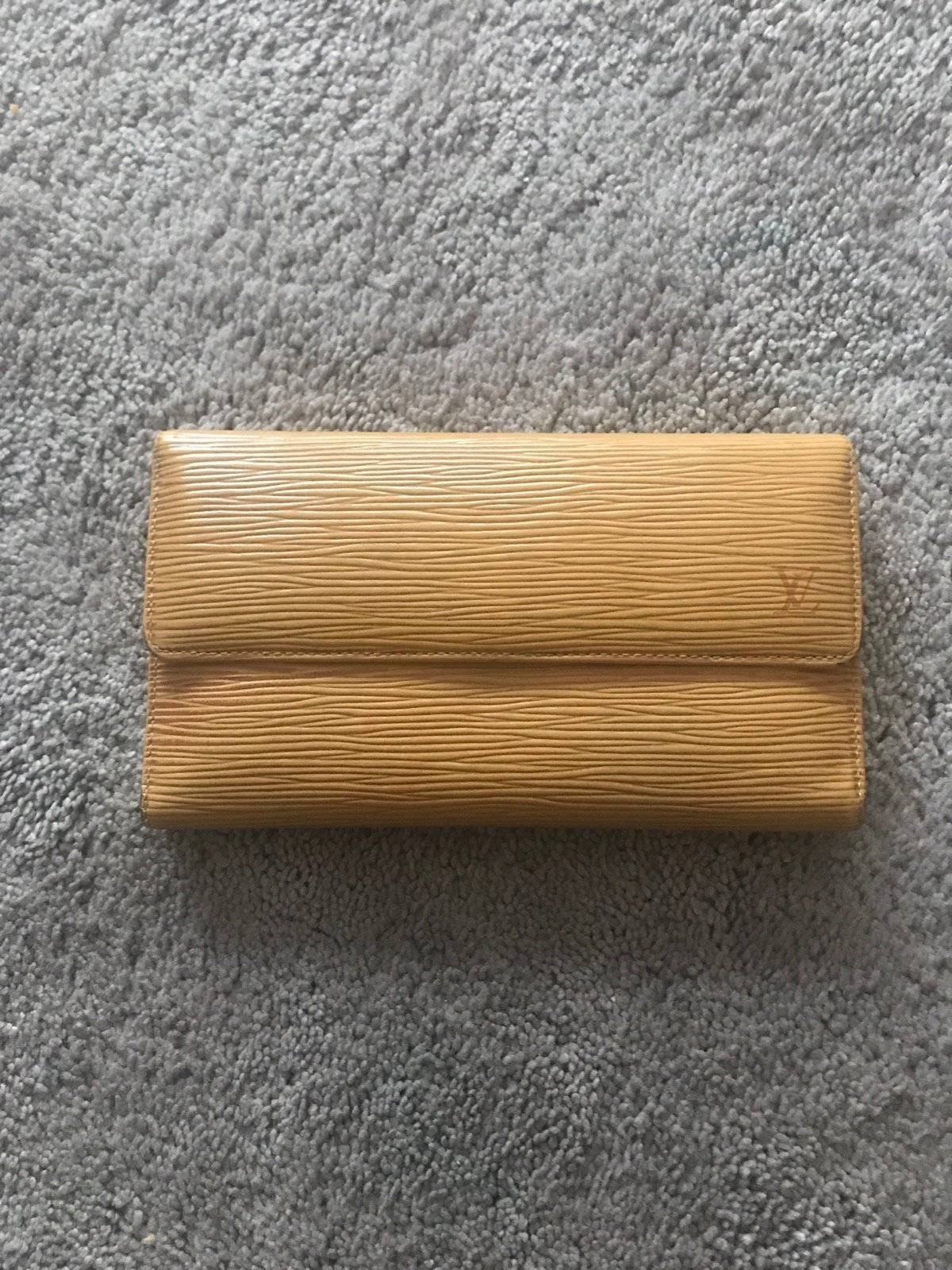Yellow Louis Vuitton epi leather tri-fold Porte tressor wallet