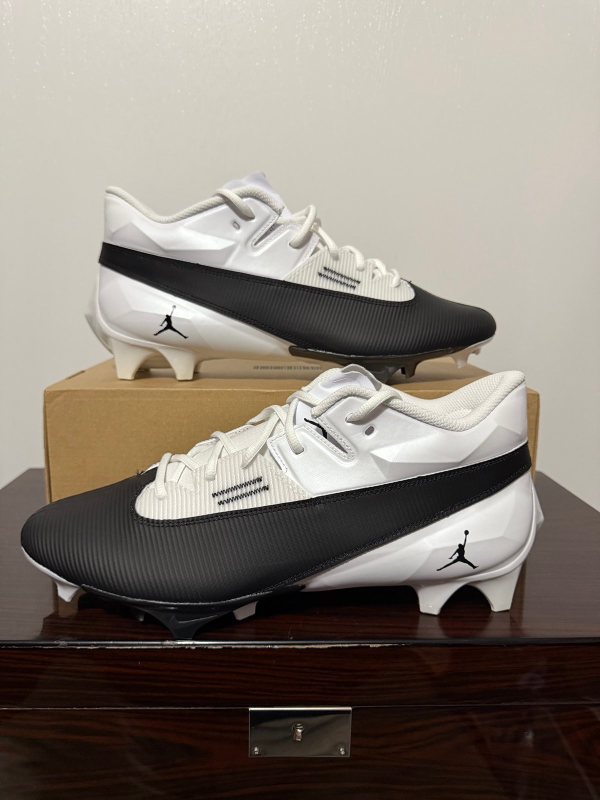 Nike Jordan Vapor Edge Elite 2 SP Football Cleats Shoe Men's Size 12 FJ5695-100